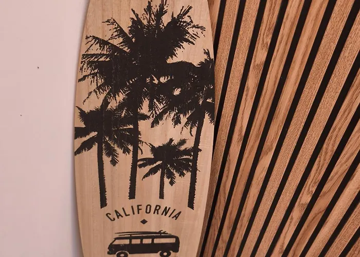 Urban Ocean Lookout בית נופש *