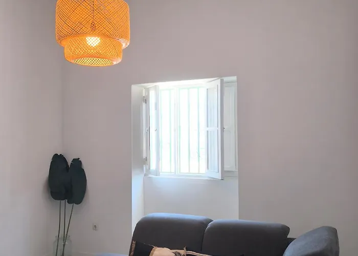 Urban Ocean Lookout בית נופש