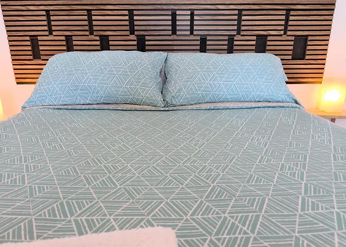 Urban Ocean Lookout בית נופש *